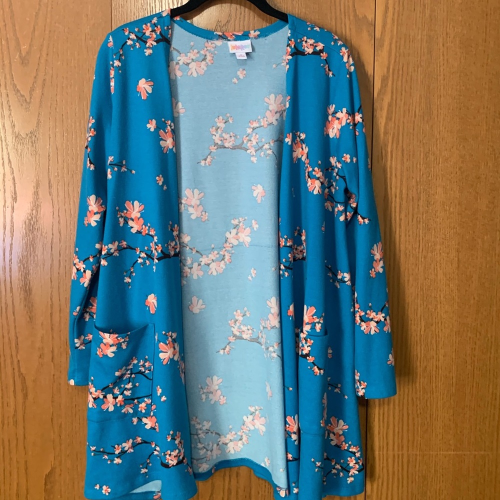 Lularoe Caroline Cardigan - Size Medium